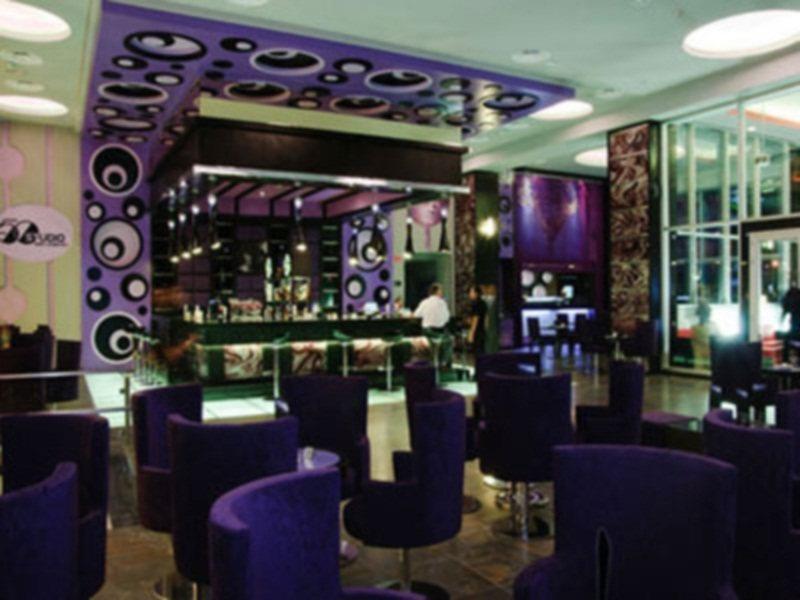 Riu Plaza